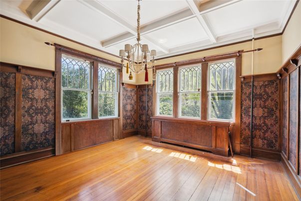 Chandelier, Empty room, Interior, Wood Texture Flooring