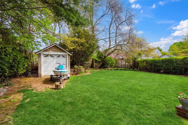 Backyard, Detached Garage, Exterior