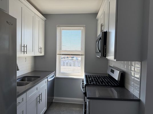 Interior, Kitchen, Tile Countertops