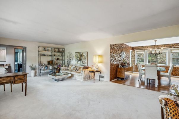 Chandelier, Dining room, Interior, Living room, Wood Texture Flooring