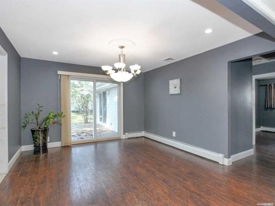 Chandelier, Empty room, Interior, Recessed Lighting, Wood Texture Flooring