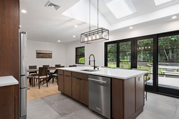 Dining room, Interior, Kitchen, Pendant Lights, Recessed Lighting, Stainless Steel Appliances, Wood Texture Flooring