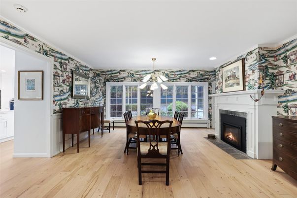 Dining room, Fireplace, Interior, Pendant Lights, Recessed Lighting, Wood Texture Flooring
