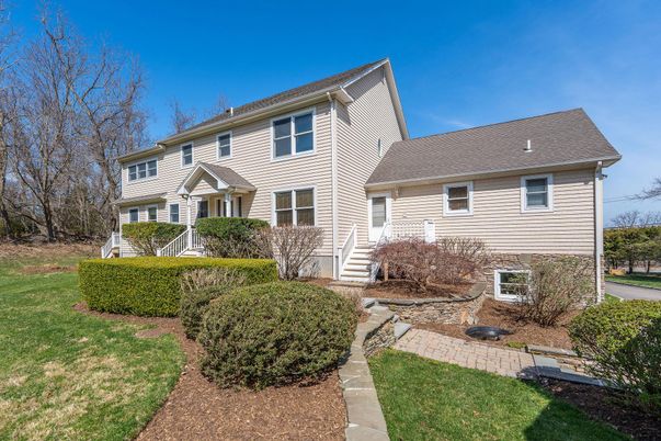 Backyard, Exterior, Facade, Georgian