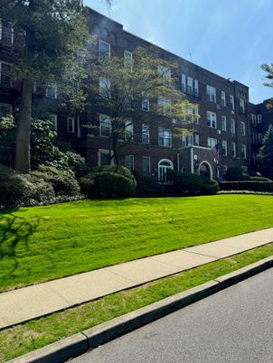 Exterior, Facade, Condo Building