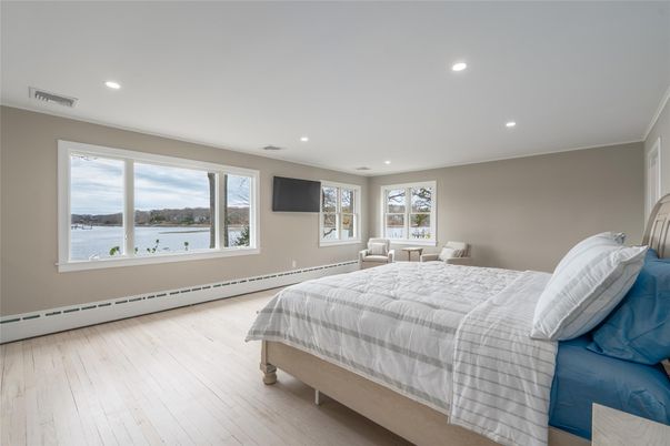 Bedroom, Interior, Recessed Lighting, Water, Wood Texture Flooring