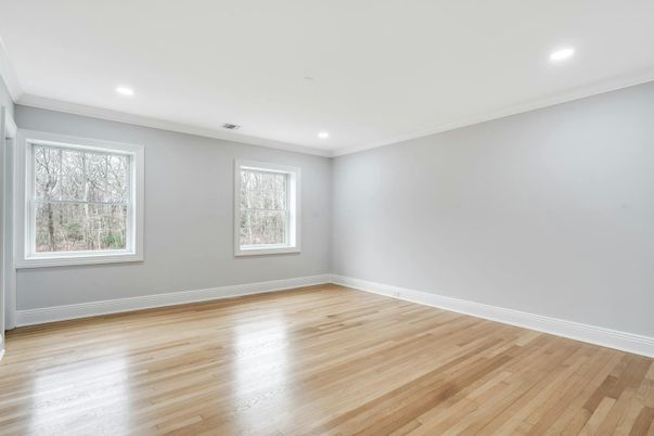 Empty room, Interior, Recessed Lighting, Wood Texture Flooring