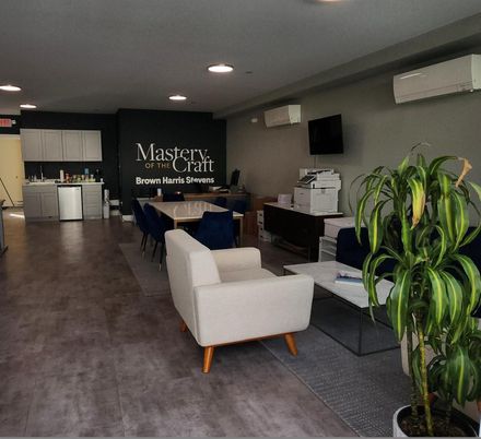 Dining room, Interior, Kitchen, Living room, Recessed Lighting