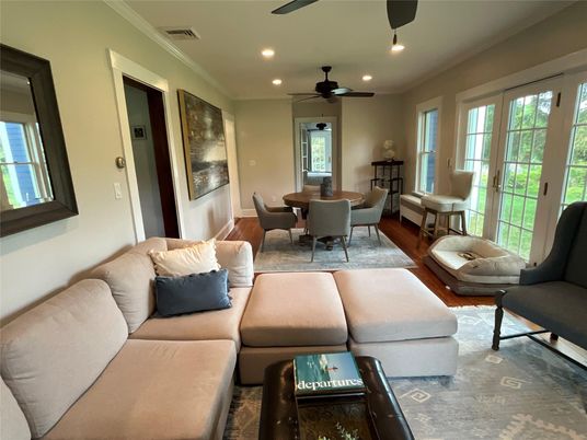 Dining room, Interior, Living room, Recessed Lighting, Wood Texture Flooring