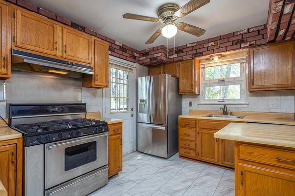 Interior, Kitchen, Marble, Stainless Steel Appliances