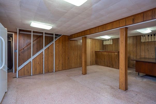 Empty room, Interior, Wooden Walls