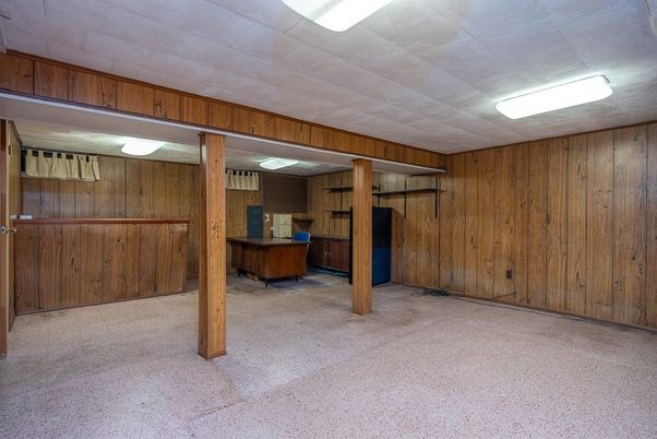 Interior, Wooden Walls