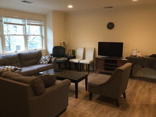 Interior, Living room, Recessed Lighting, Wood Texture Flooring