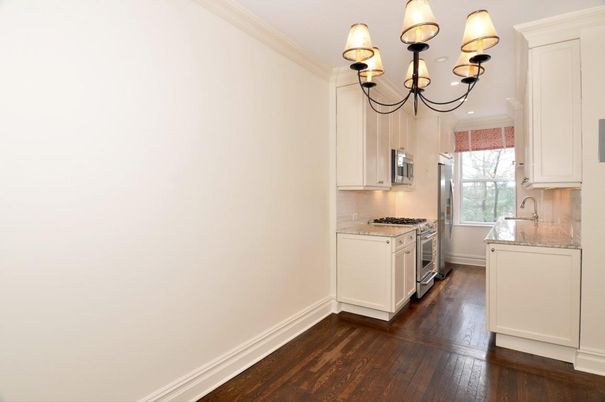Chandelier, Interior, Kitchen, Recessed Lighting, Wood Texture Flooring