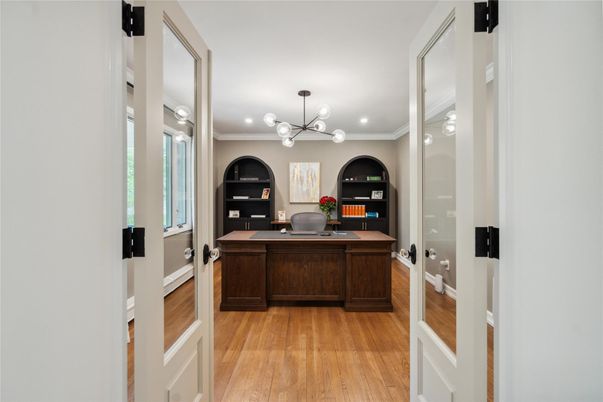 Home Office, Interior, Pendant Lights, Recessed Lighting, Wood Texture Flooring