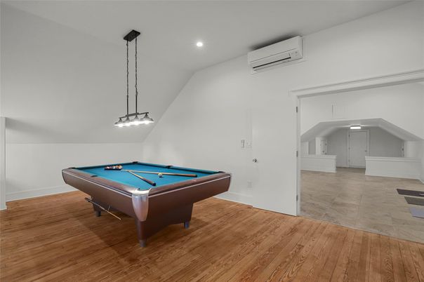 Billiard Table, Game Room, Interior, Pendant Lights, Recessed Lighting, Wood Texture Flooring
