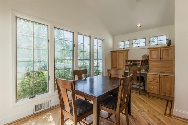 Dining room, Interior, Kitchen, Recessed Lighting, Wood Texture Flooring