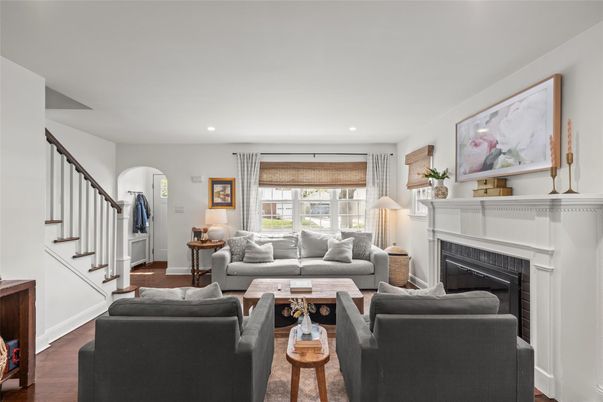 Fireplace, Interior, Living room, Recessed Lighting, Wood Texture Flooring
