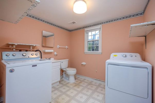 Interior, Utility Closets, Washer