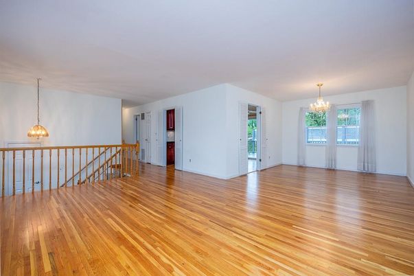 Chandelier, Empty room, Interior, Pendant Lights, Wood Texture Flooring
