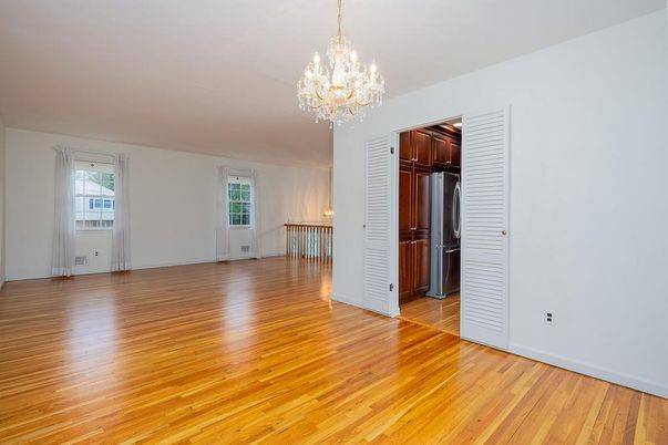 Chandelier, Empty room, Interior, Wood Texture Flooring