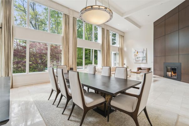 Dining room, Fireplace, Interior, Pendant Lights, Recessed Lighting