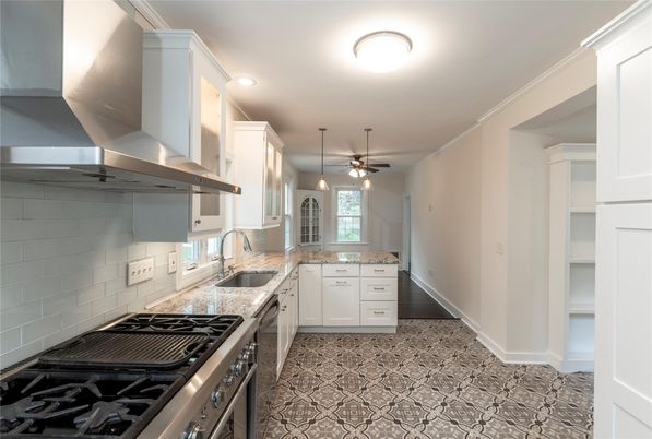 Interior, Kitchen, Pendant Lights, Recessed Lighting