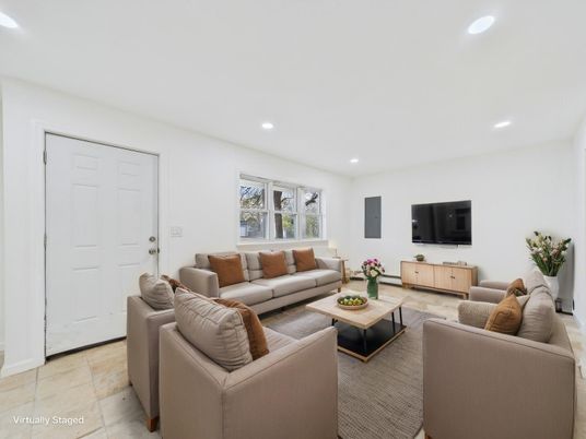 Interior, Living room, Recessed Lighting
