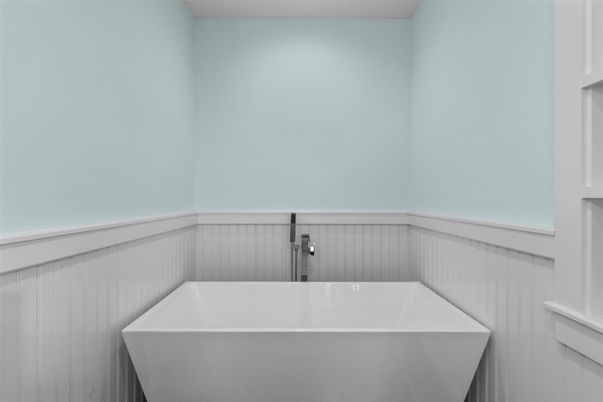 Bathroom, Free Standing Baths, Interior