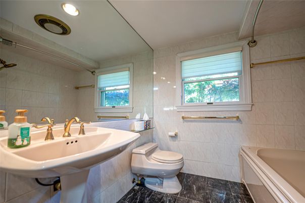 Bathroom, Interior, Marble, Recessed Lighting