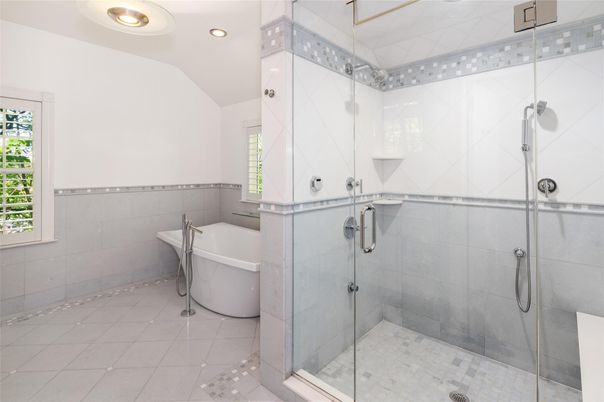 Bathroom, Free Standing Baths, Glass Shower, Interior, Recessed Lighting