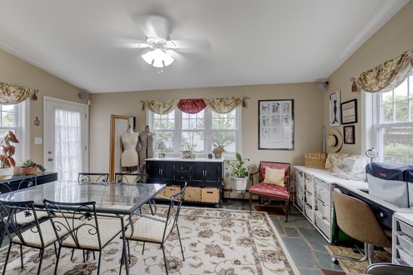 Dining room, Interior