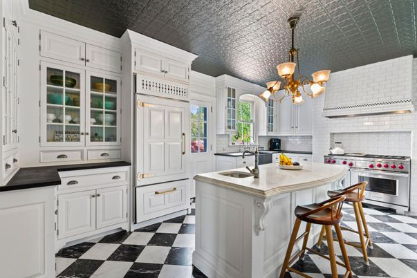 Interior, Kitchen, Pendant Lights, Stainless Steel Appliances
