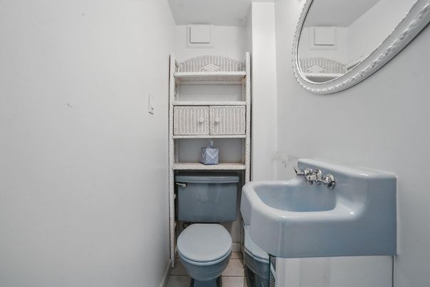 Bathroom, Interior