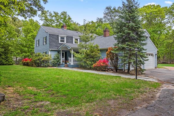 Attached, Backyard, Exterior, Facade, Georgian