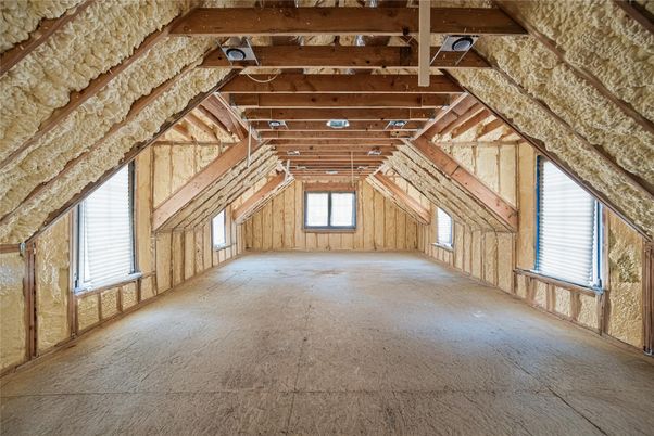 Empty room, Interior, Wooden Beams, Wooden Ceilings, Wooden Walls