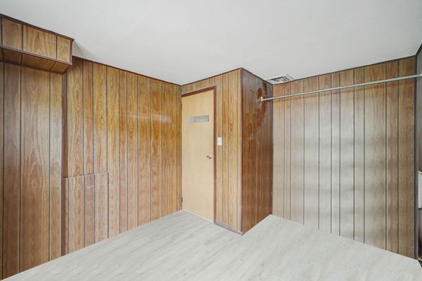Empty room, Interior, Wood Texture Flooring, Wooden Walls