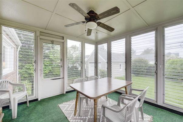 Dining room, Interior, Sun Room