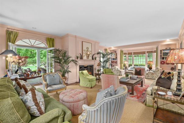 Fireplace, Interior, Living room, Recessed Lighting