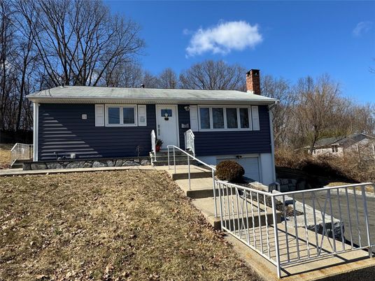 Attached, Exterior, Facade, Raised Ranch