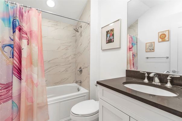 Bathroom, Interior, Marble Walls