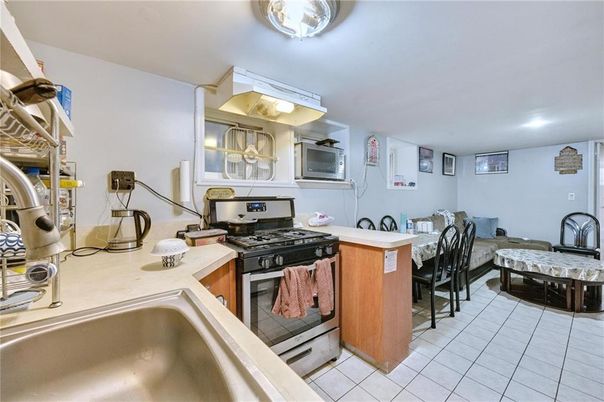 Dining room, Interior, Kitchen, Recessed Lighting