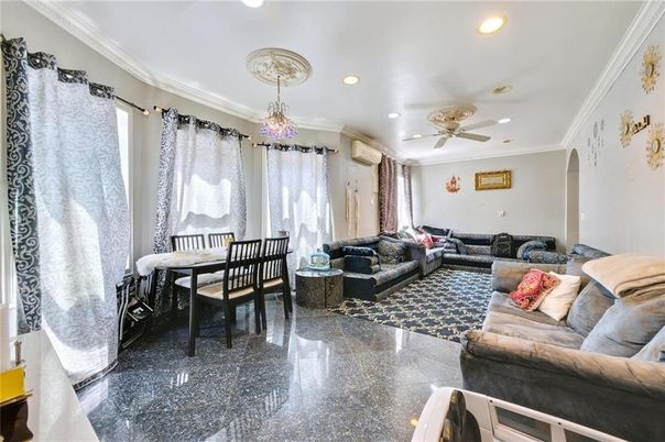 Dining room, Interior, Living room, Recessed Lighting