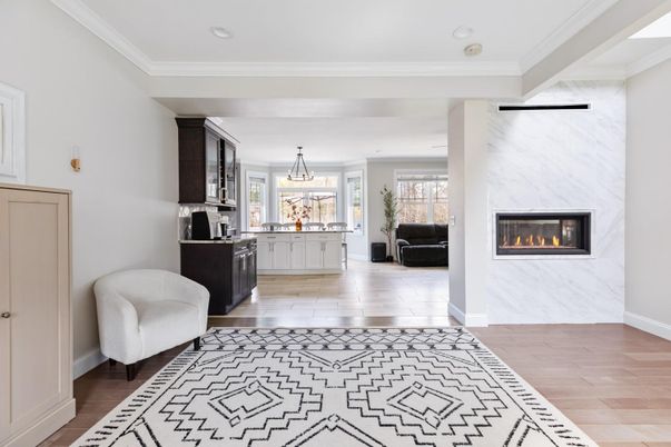 Fireplace, Interior, Kitchen, Marble Walls, Pendant Lights, Recessed Lighting, Wood Texture Flooring