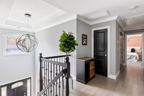 Bedroom, Interior, Pendant Lights, Recessed Lighting, Wood Texture Flooring
