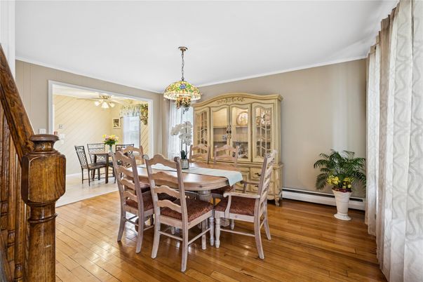 Dining room, Interior, Wood Texture Flooring