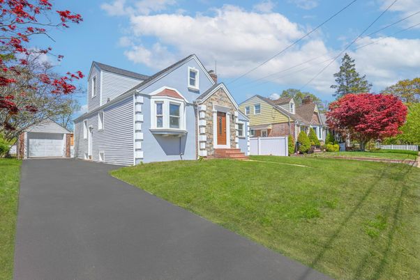 Detached Garage, Exterior, Facade, Cape Cod