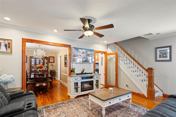 Chandelier, Dining room, Interior, Recessed Lighting, Wood Texture Flooring
