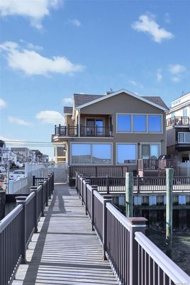 Exterior, Water