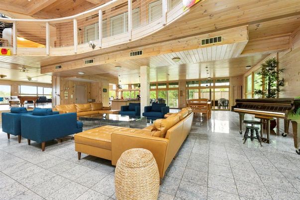 Interior, Living room, Pendant Lights, Piano, Wooden Ceilings, Wooden Walls